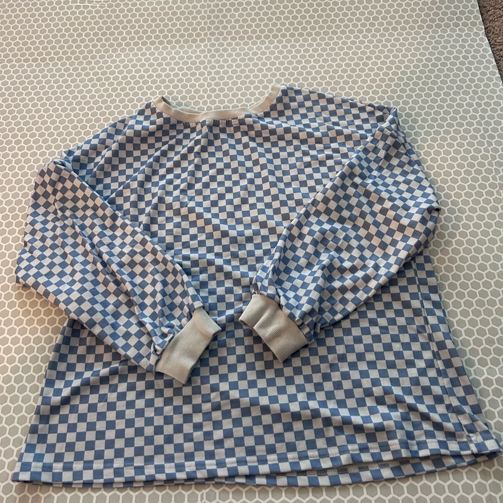 Blue Checkered Sweatshirt & Shorts Womens Set
Size S - Picture 2 of 6